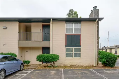 1719 E Lindsey St #1, Norman, OK 73071