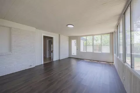 607 E 27th St, Edmond, OK 73013 photo 42