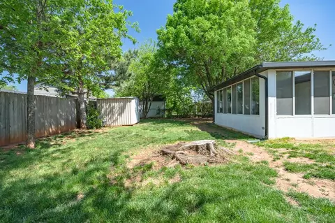 607 E 27th St, Edmond, OK 73013 photo 44