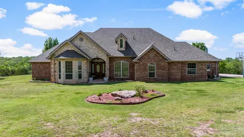 350610 E 1050 Rd, Prague, OK 74864 photo 2