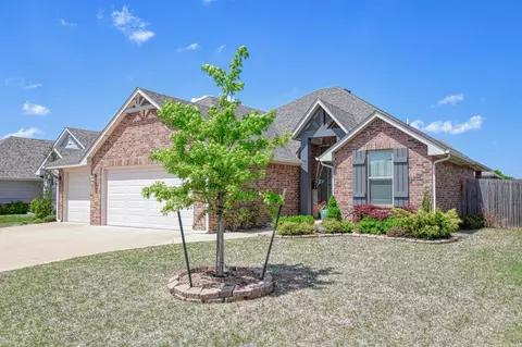 2227 Kimball Dr, Norman, OK 73071