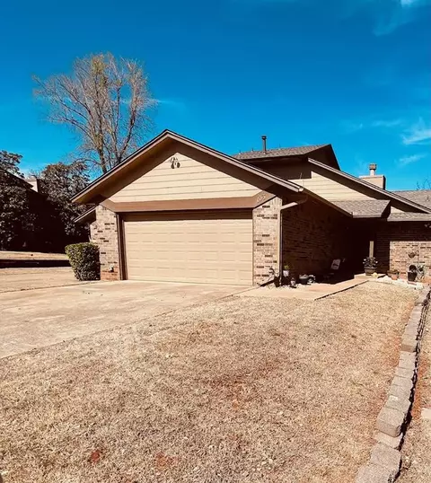 103 Woodbridge Cir, Edmond, OK 73012
