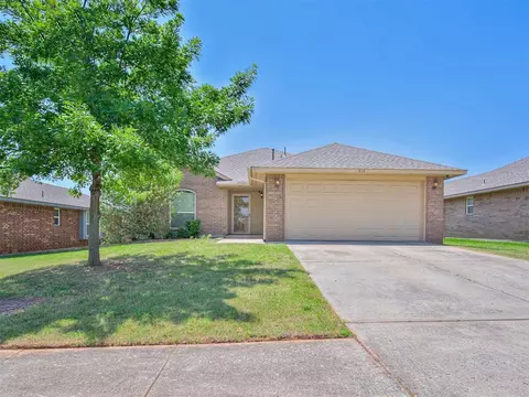 212 Tecumseh Meadows Dr, Norman, OK 73069