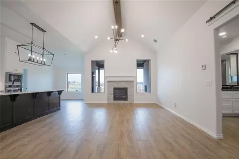 9304 NW 88th St, Yukon, OK 73099