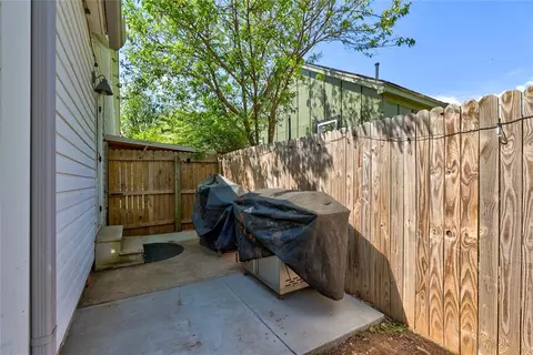 105 E 11th St, Edmond, OK 73034 photo 38