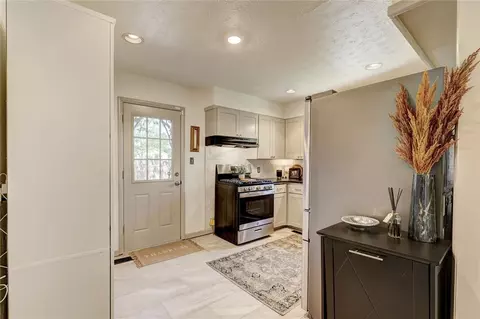 105 E 11th St, Edmond, OK 73034 photo 18