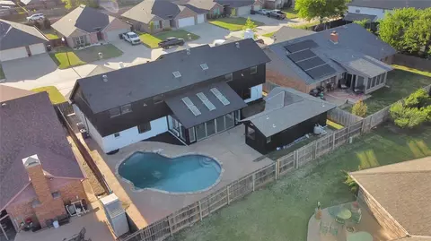 9908 Rockwell Ter, Oklahoma City, OK 73162