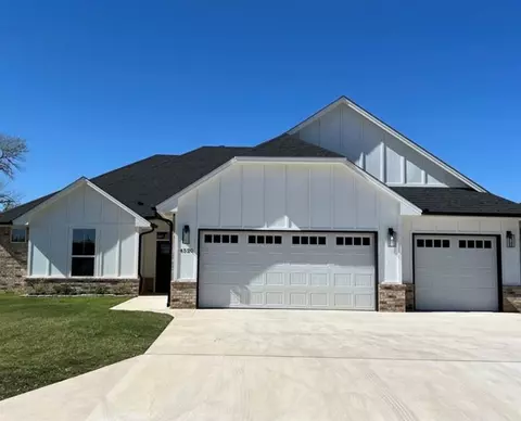 4520 Red Bird Rd, Shawnee, OK 74804