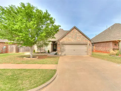 18832 Rolling Hill Way, Edmond, OK 73012
