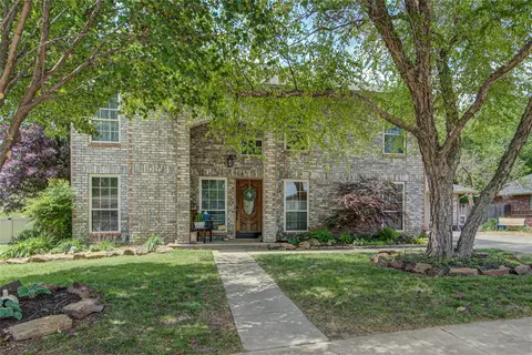 1322 Quail Hollow Dr, Norman, OK 73072
