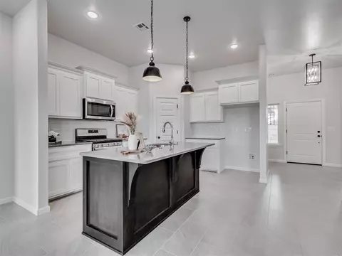 549 Cherrybark Dr, Washington, OK 73093 photo 8
