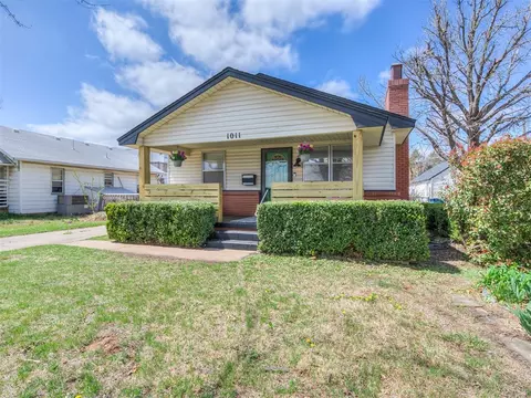 1011 N N Blvd, Edmond, OK 73034