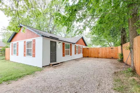 3721 NW 11th St, Oklahoma City, OK 73107