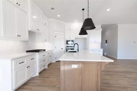 3309 Grady Ln, Moore, OK 73160