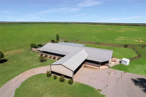 17822 Scr 183, Eldorado, OK 73537