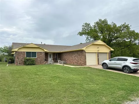 8530 Hillview Dr, Oklahoma City, OK 73150