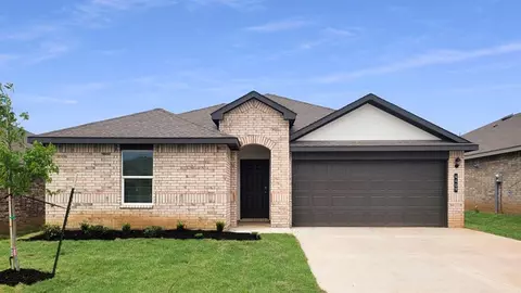 4409 SW Christina Ct, Lawton, OK 73505