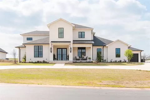 21709 N Sawtooth Cir, Edmond, OK 73012