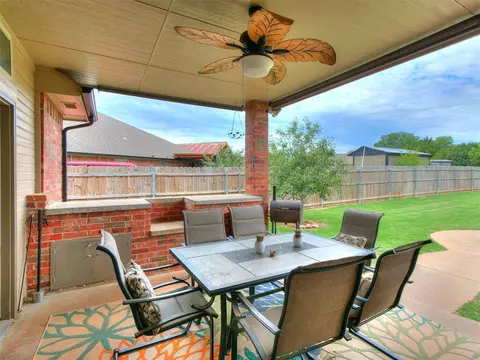 11749 SW 18th St, Yukon, OK 73099 photo 46