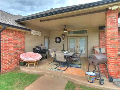 11749 SW 18th St, Yukon, OK 73099 photo 44
