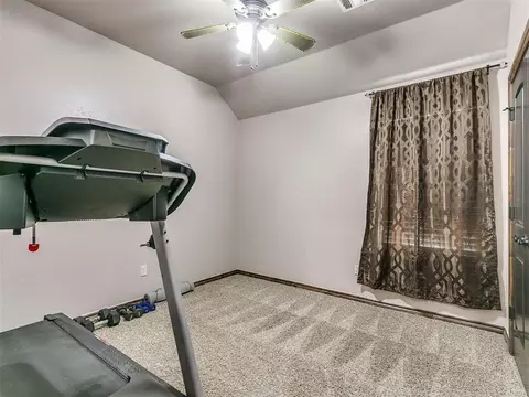 11749 SW 18th St, Yukon, OK 73099 photo 30