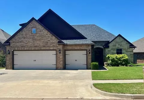 18309 Haslemere Ln, Edmond, OK 73012
