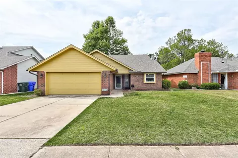 3904 Mayfair Dr, Norman, OK 73072