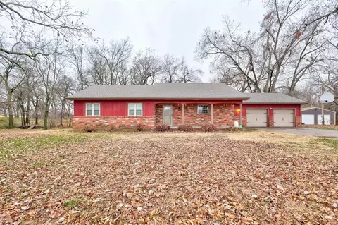 7170 Bethel Rd, Shawnee, OK 74804