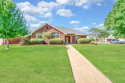 521 Quail Run South St, Altus, OK 73521