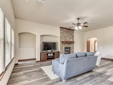 2486 Del Rey Rd, Harrah, OK 73045 photo 6
