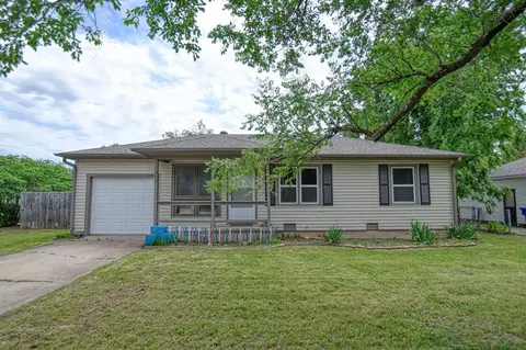 805 N Cockrel Ave, Norman, OK 73071