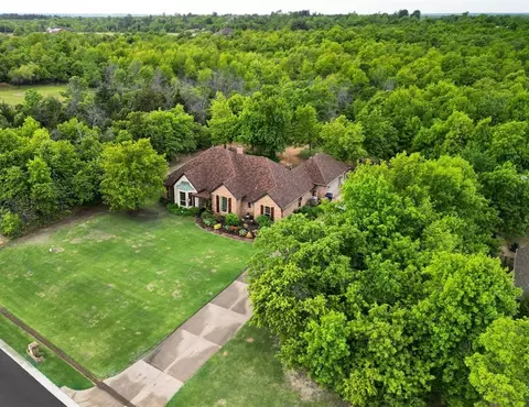 5501 Sunset Ridge Rd, Newalla, OK 74857