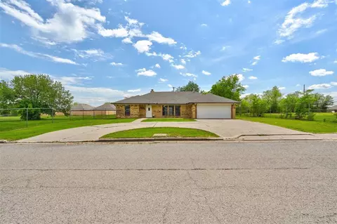 1212 SW Texas Ave, Lawton, OK 73501