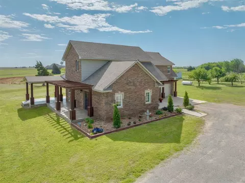 1316 NW Moffat Rd, Piedmont, OK 73078