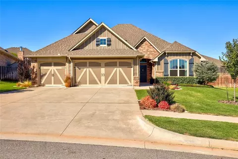 5933 Grandby Rd, Edmond, OK 73034