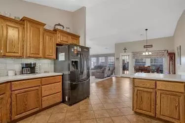 1812 Foxtail Cir, Altus, OK 73521 photo 12