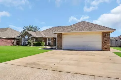 1812 Foxtail Cir, Altus, OK 73521 photo 3