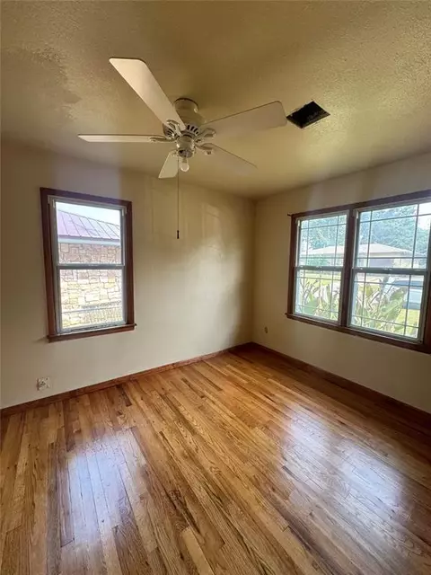 20921 Silver St, Harrah, OK 73045 photo 7