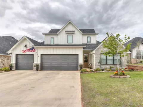2300 El Cajon St, Edmond, OK 73034