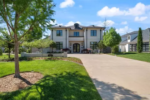 1200 Marlboro Ln, Nichols Hills, OK 73116