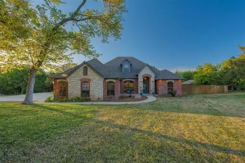 10901 Hunters Pointe, Edmond, OK 73034