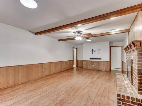921 E 10th St, Edmond, OK 73034 photo 13