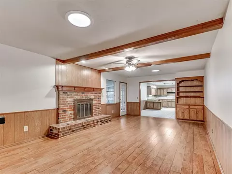 921 E 10th St, Edmond, OK 73034 photo 12