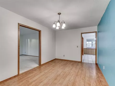 921 E 10th St, Edmond, OK 73034 photo 11