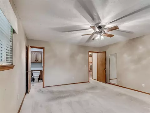 921 E 10th St, Edmond, OK 73034 photo 30