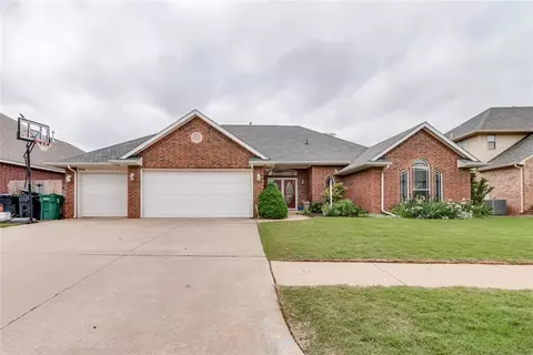 9212 SW 26th St, Oklahoma City, OK 73128