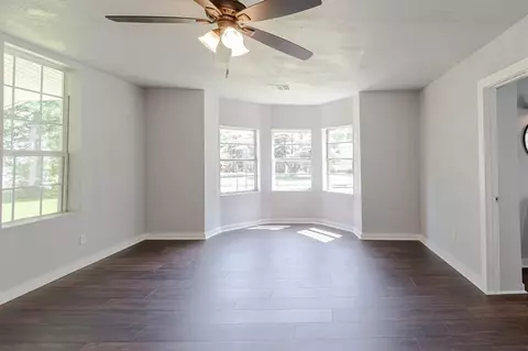 311 W Adams St, Purcell, OK 73080 photo 4