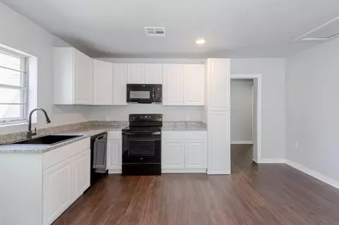 311 W Adams St, Purcell, OK 73080 photo 9