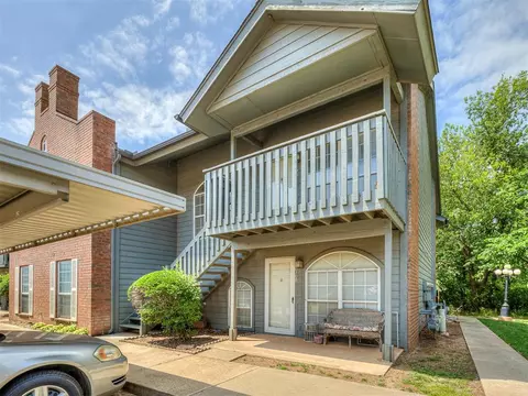 11525 N Meridian Ave #208, Oklahoma City, OK 73120