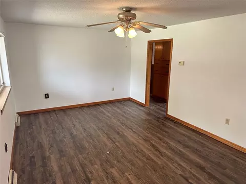 313 Gift Cir, Seiling, OK 73663 photo 5